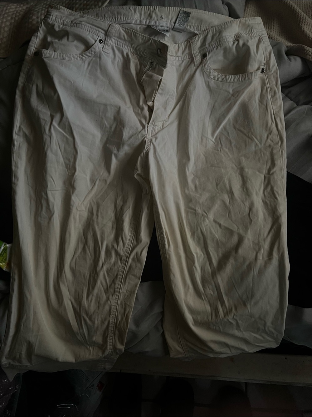 Chico's Cream Capris